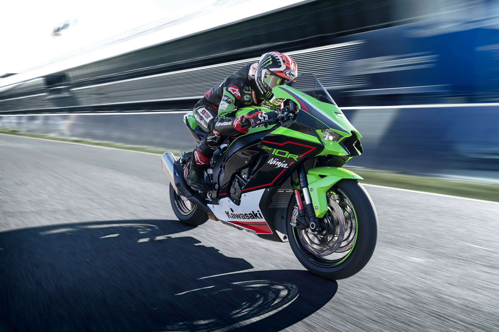 New updates for 2022 Kawasaki ZX-10R | The Ninja comes in black